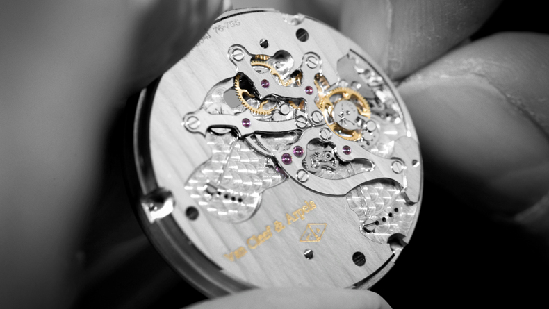 浪琴手表维修费用价目表（浪琴更换机芯）