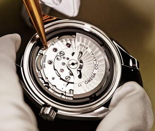 浪琴售后服务中心（浪琴手表起雾）