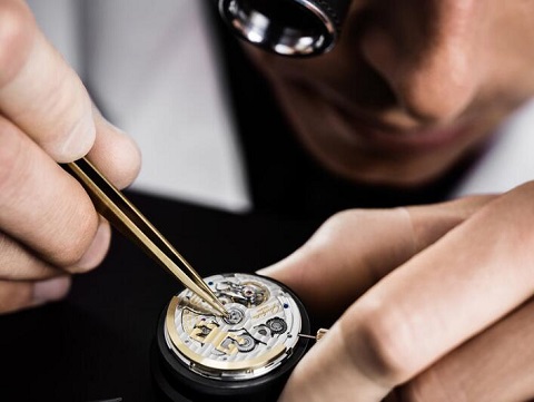 浪琴手表维修价目表（浪琴电池老化）