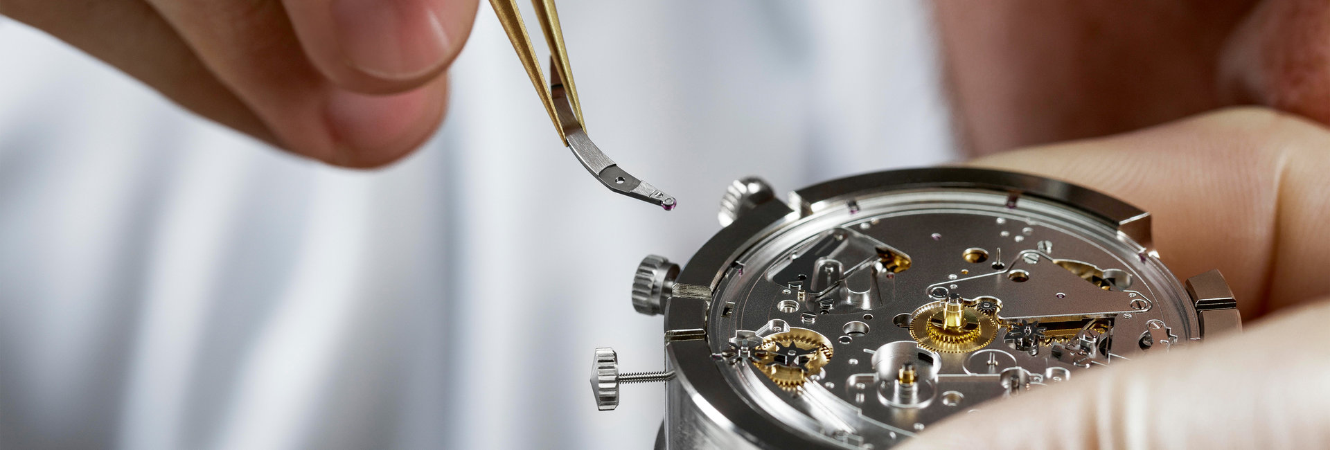 浪琴手表轴断了要多少钱维修（浪琴手表动力不足）