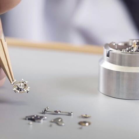 浪琴售后服务中心电话（浪琴手表换电池）